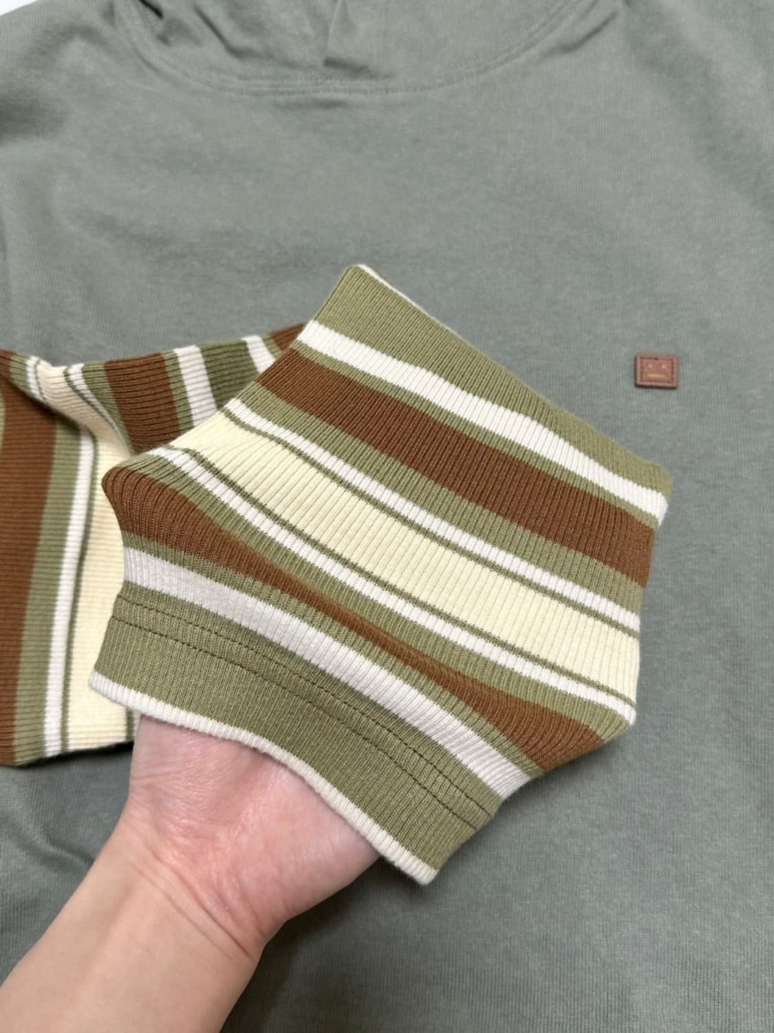 아크네스튜디오 후드 레이어드 스웨터 상품이미지3