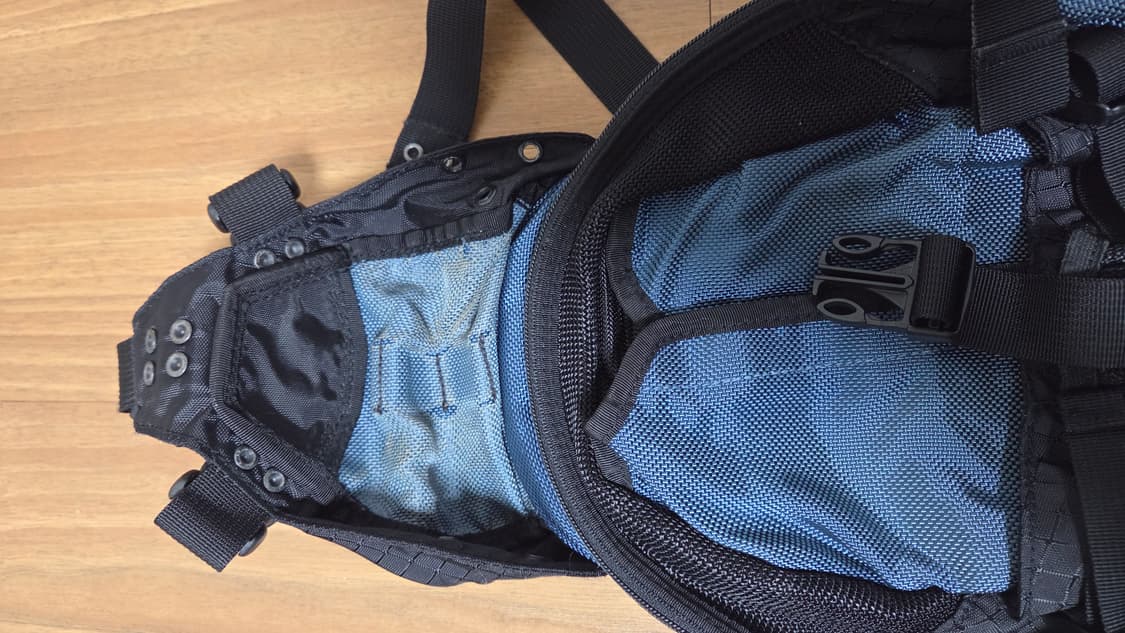 오클리 아이콘 미니 백팩 상품이미지5