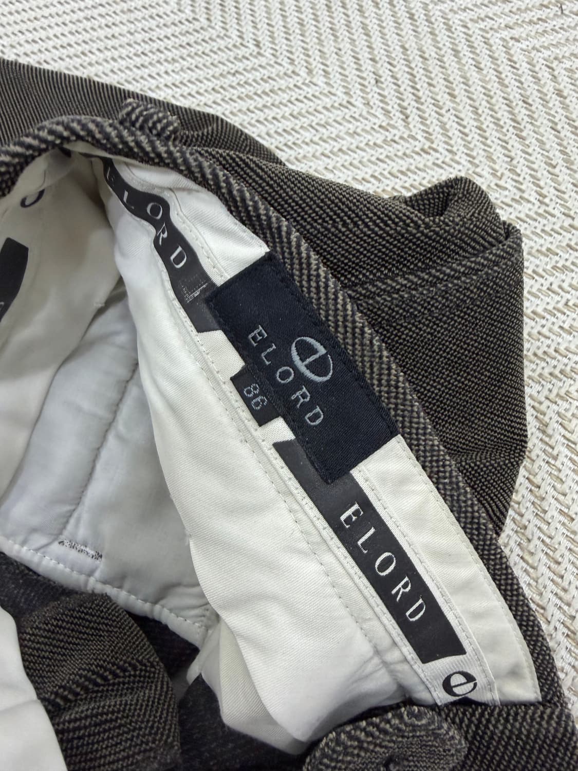 정품) 엘로드 남성 카키색 핀턱 팬츠 32 상품이미지7