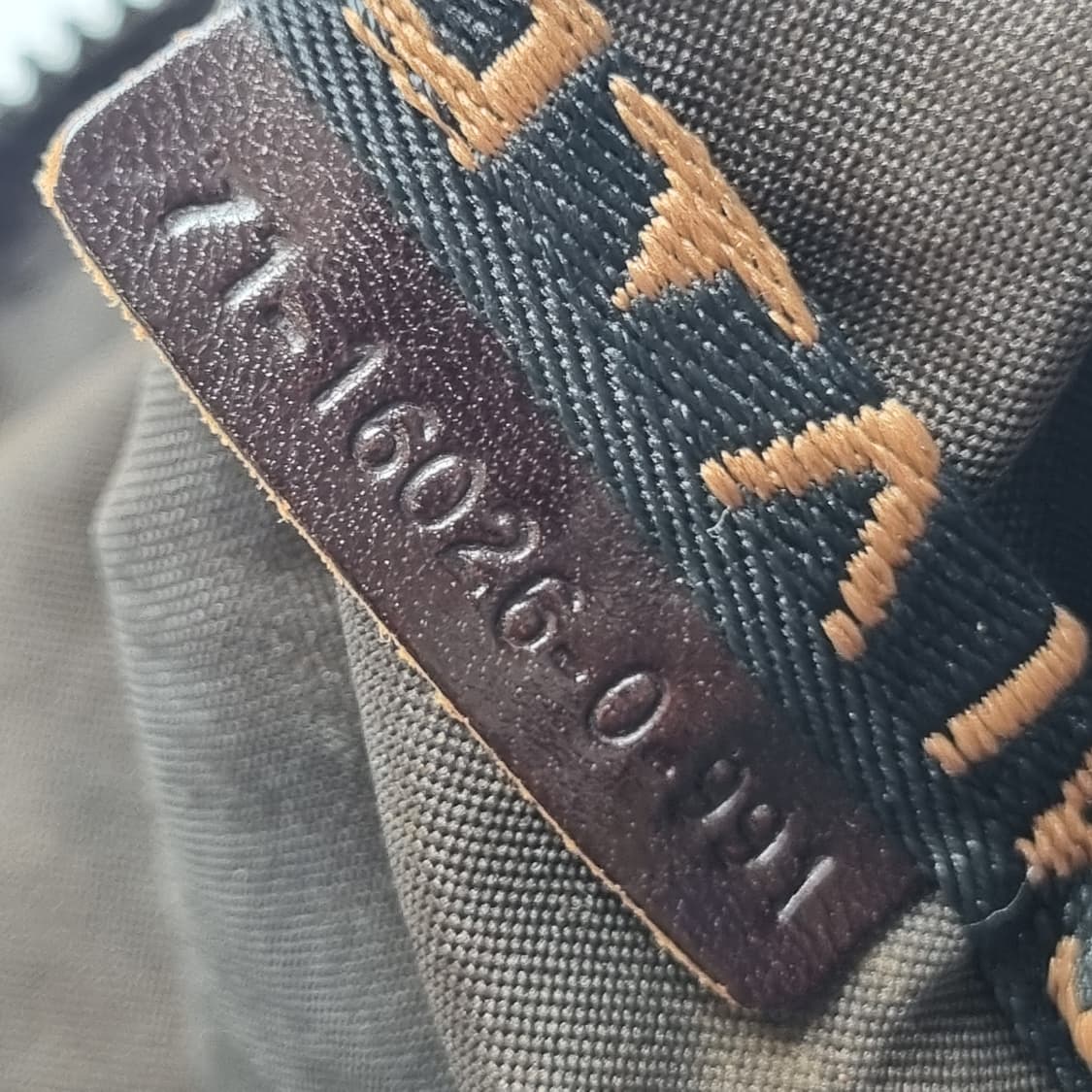 펜디 주카 2WAY 보스턴백 남여공용 (상급, 골프백, 여행가방) 상품이미지10