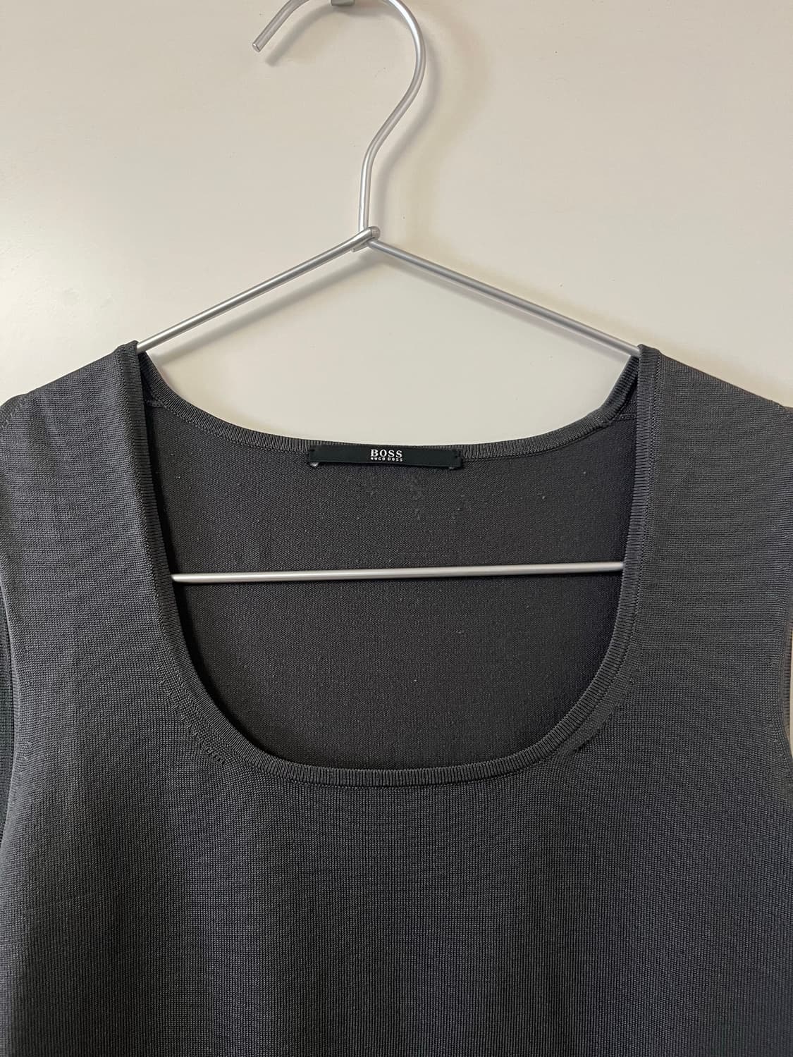 Hugo boss silk sleeveless 상품이미지3