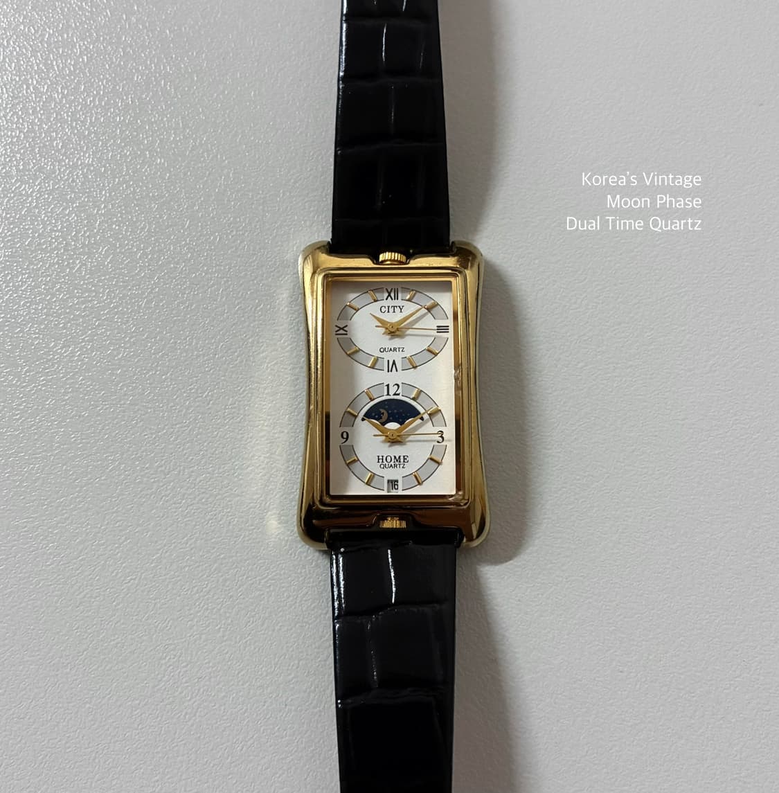 Vintage Dual Time Moon Phase Quartz 상품이미지3
