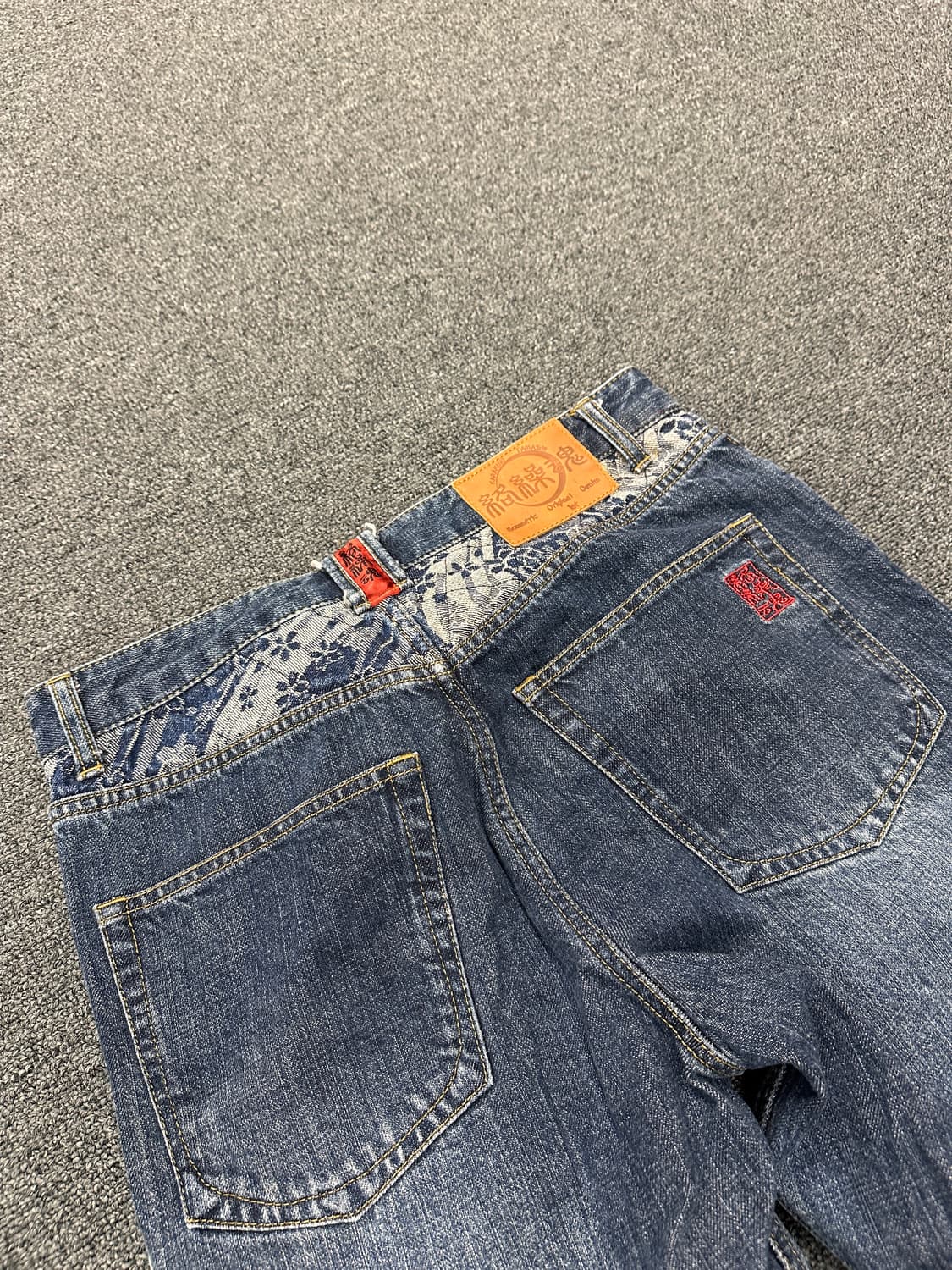 32) 카라쿠리 타마시 봉황 자수 오리엔탈 데님팬츠 상품이미지10