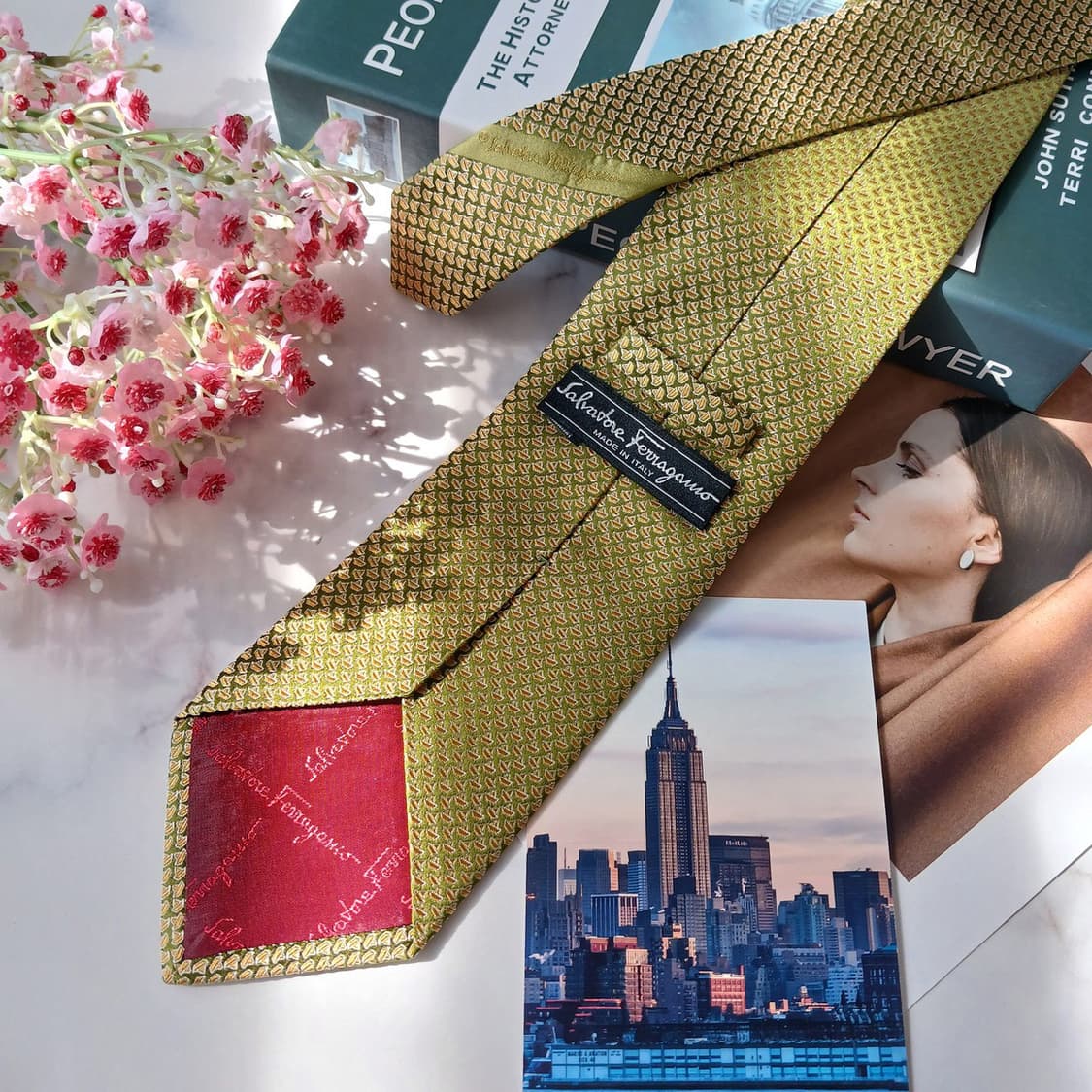 살바토레 페라가모 실크 패턴 넥타이 9.2cm S~A+등급 E757
 상품이미지4