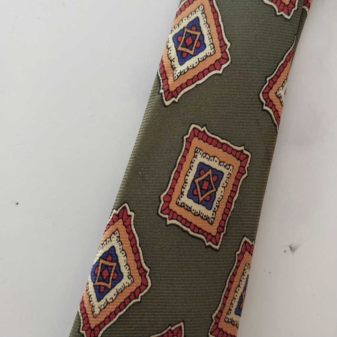 피에르 발망 실크 그린 패턴 넥타이 9.7cm A등급 K1671
 상품이미지8