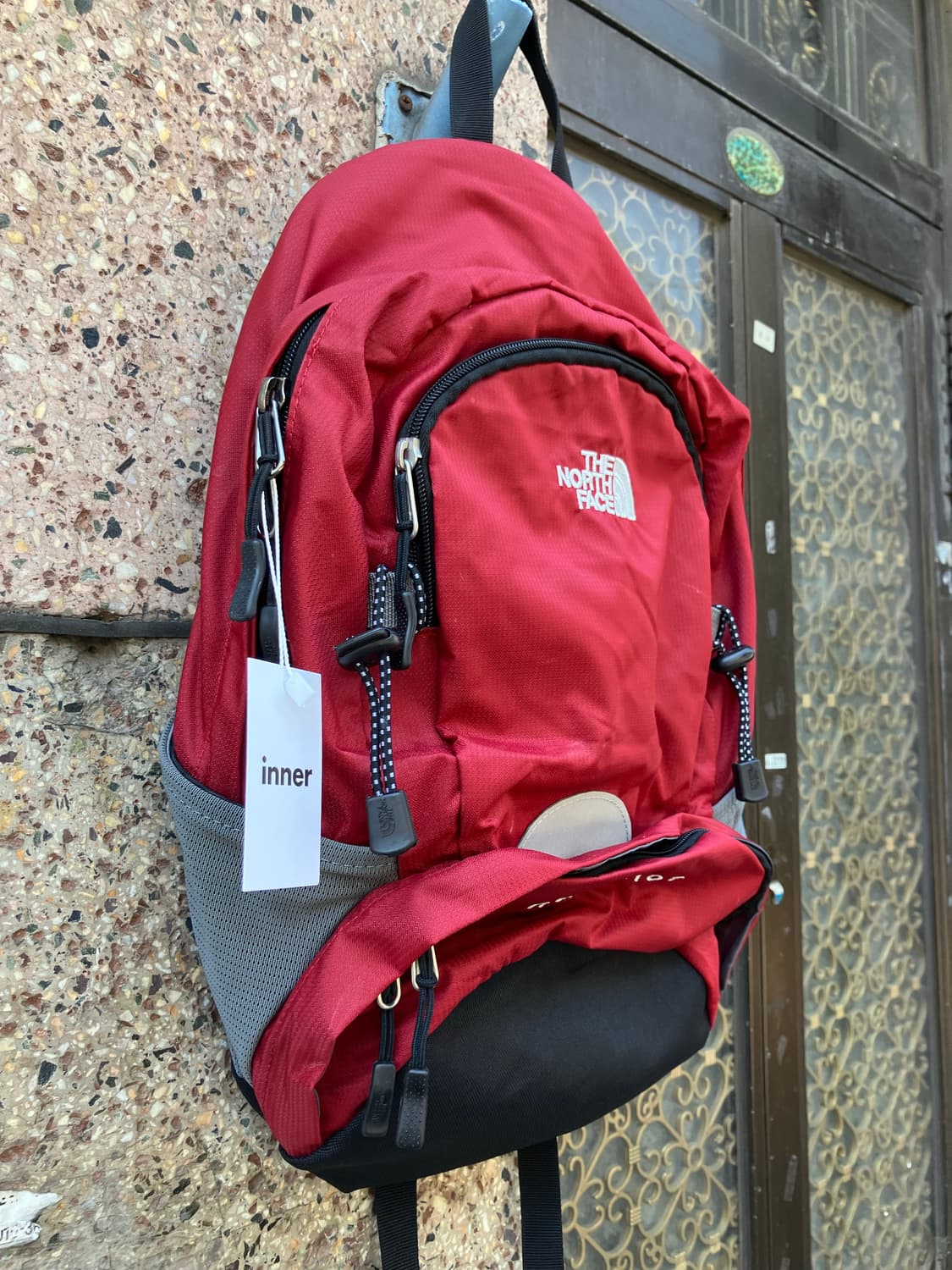 THE NORTH FACE 핫샷 유틸리티 레드 백팩 상품이미지4
