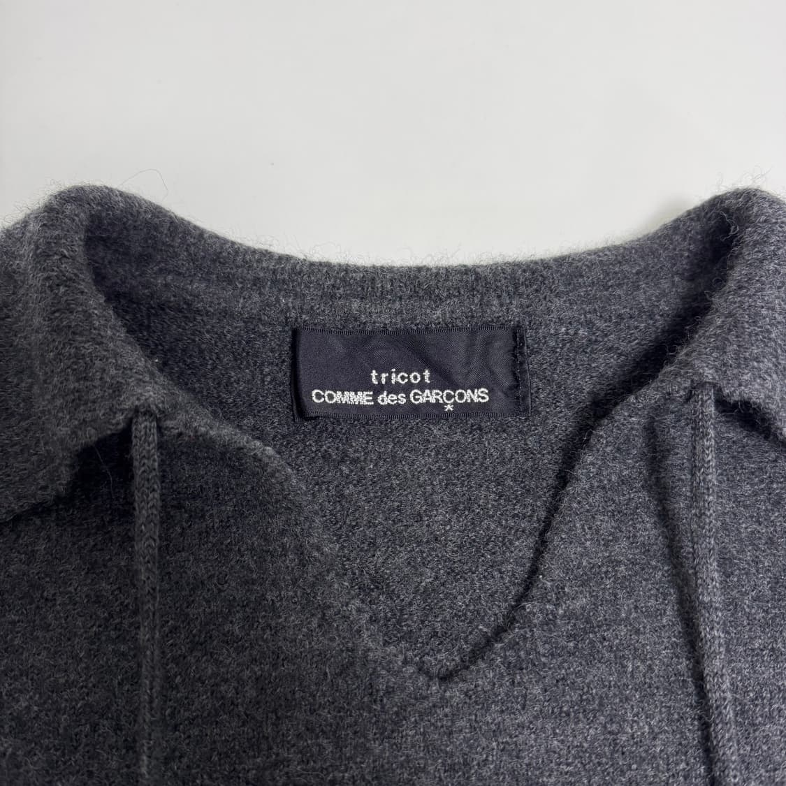 꼼데가르송 트리코 니트 그레이 상품이미지2