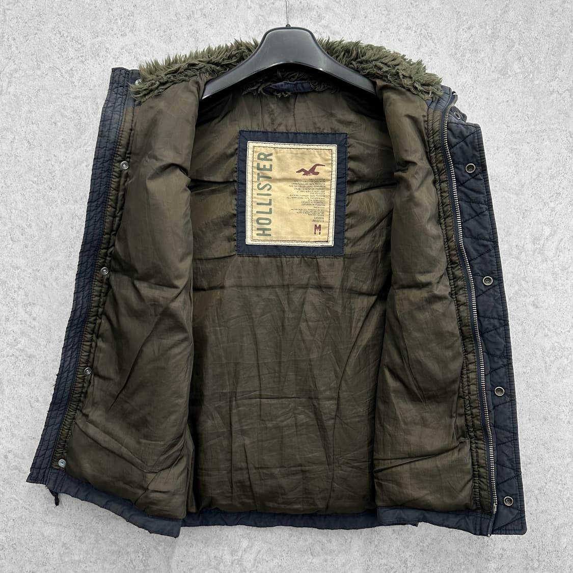 95 홀리스터 남자 덕다운 울프죠 패딩조끼 상품이미지3