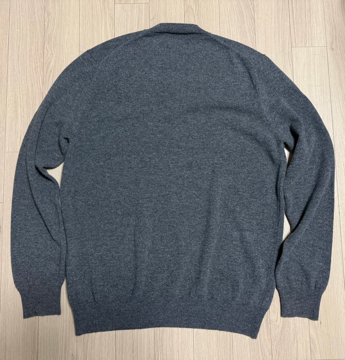 꼼데가르송(Comme des Garçons PLAY) 브이넥 니트 XXL 상품이미지3