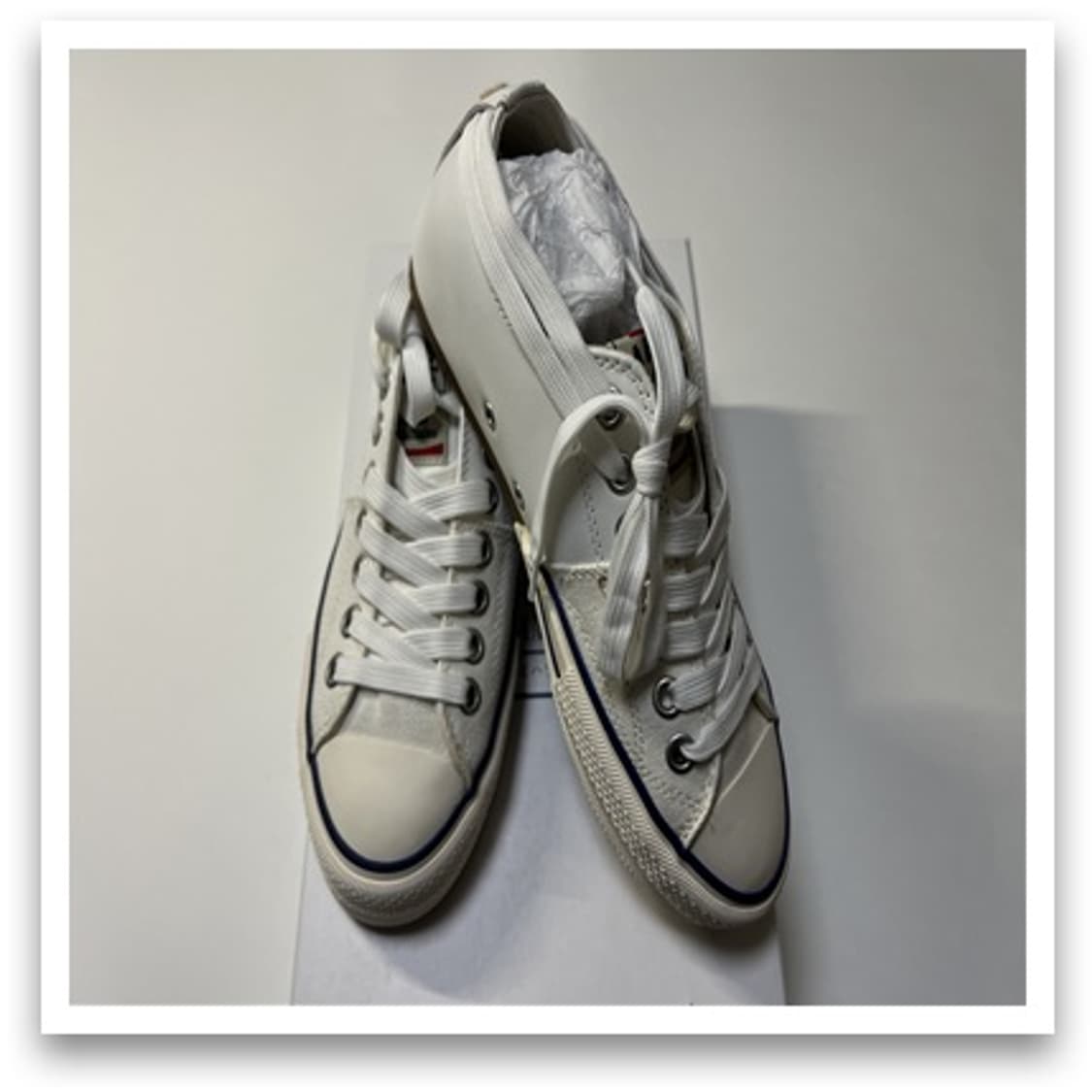 스니커즈 상품이미지3