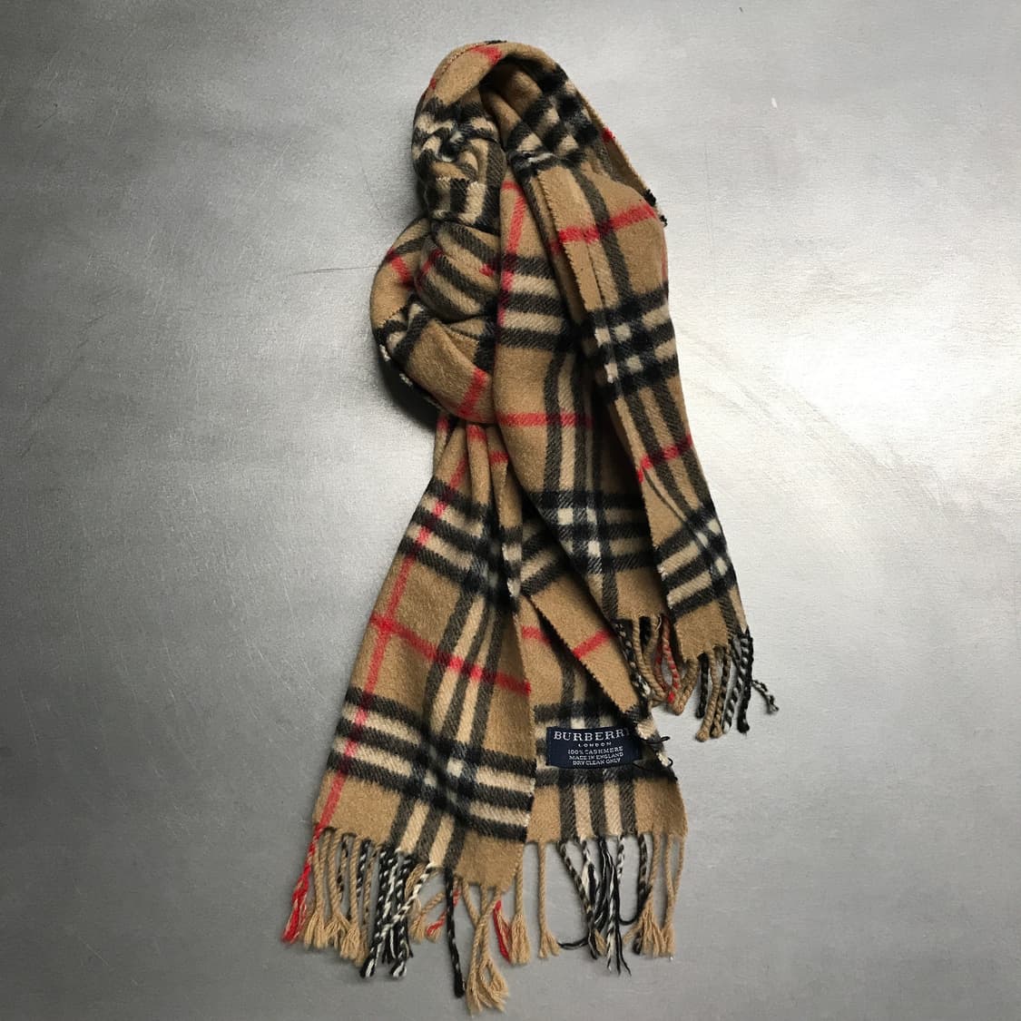 버버리 정품 캐시미어 머플러 베이지 상품이미지1