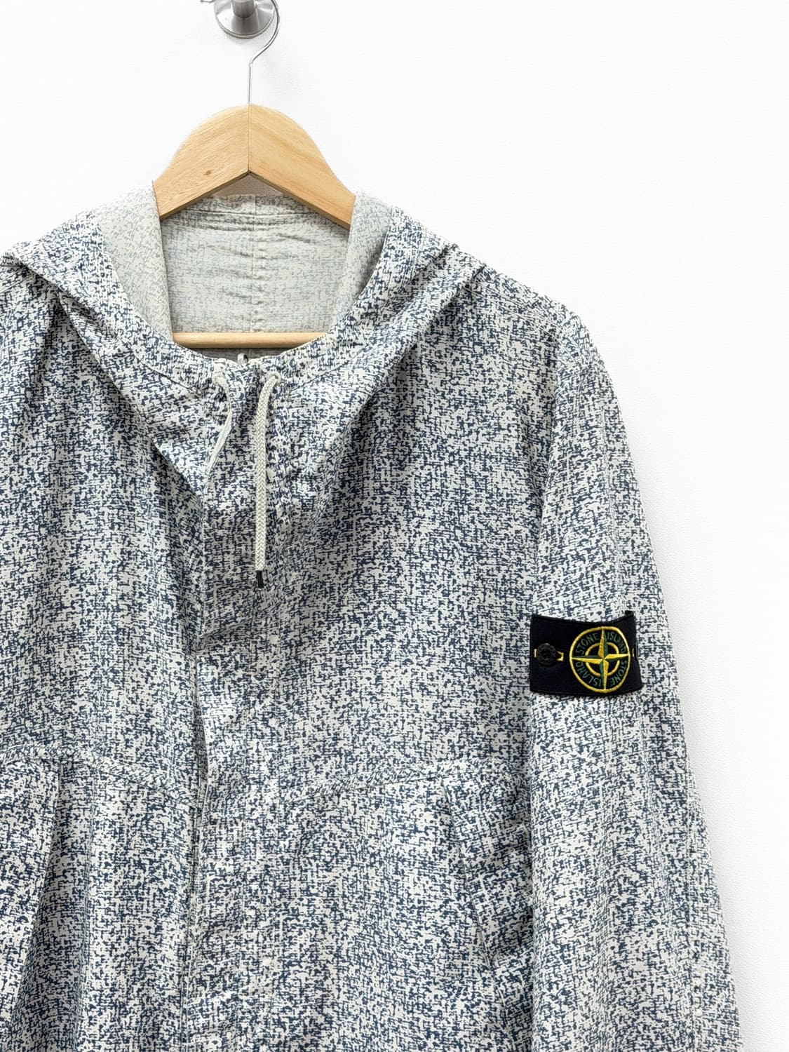 스톤아일랜드 디지털 카모 프린팅 리버시블 후드 자켓 상품이미지2