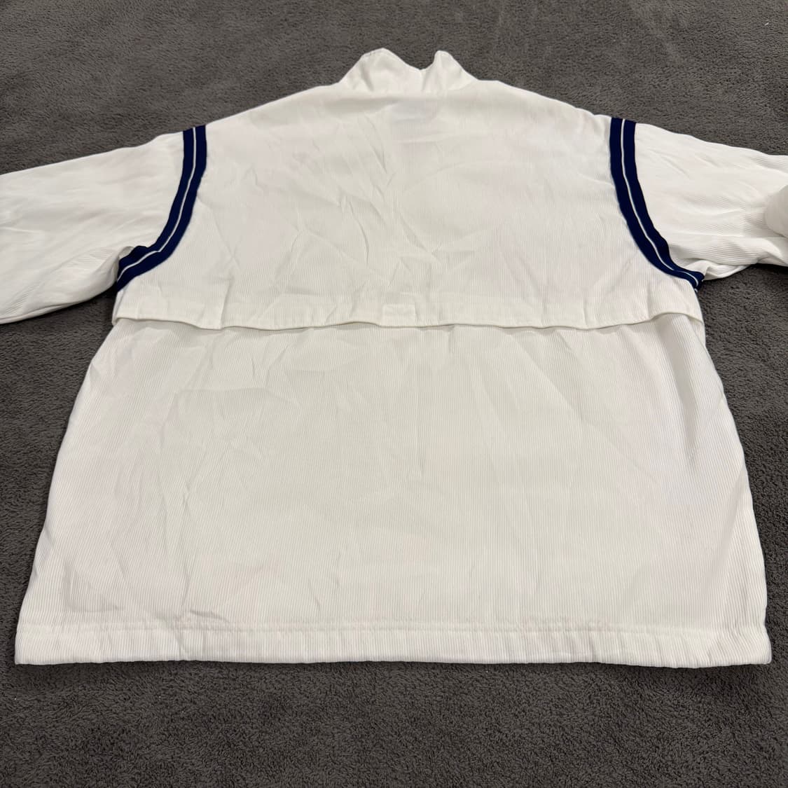 [ 정품/XL ] 나이키 스우시 올드스쿨 바람막이 자켓 상품이미지4