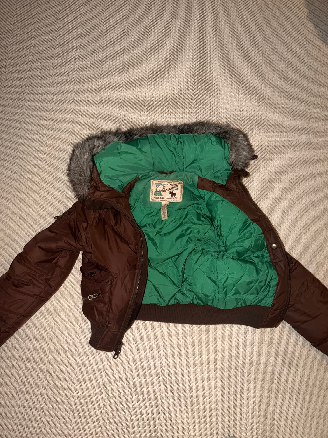 아베크롬비 울프죠 민트초코 패딩 상품이미지2