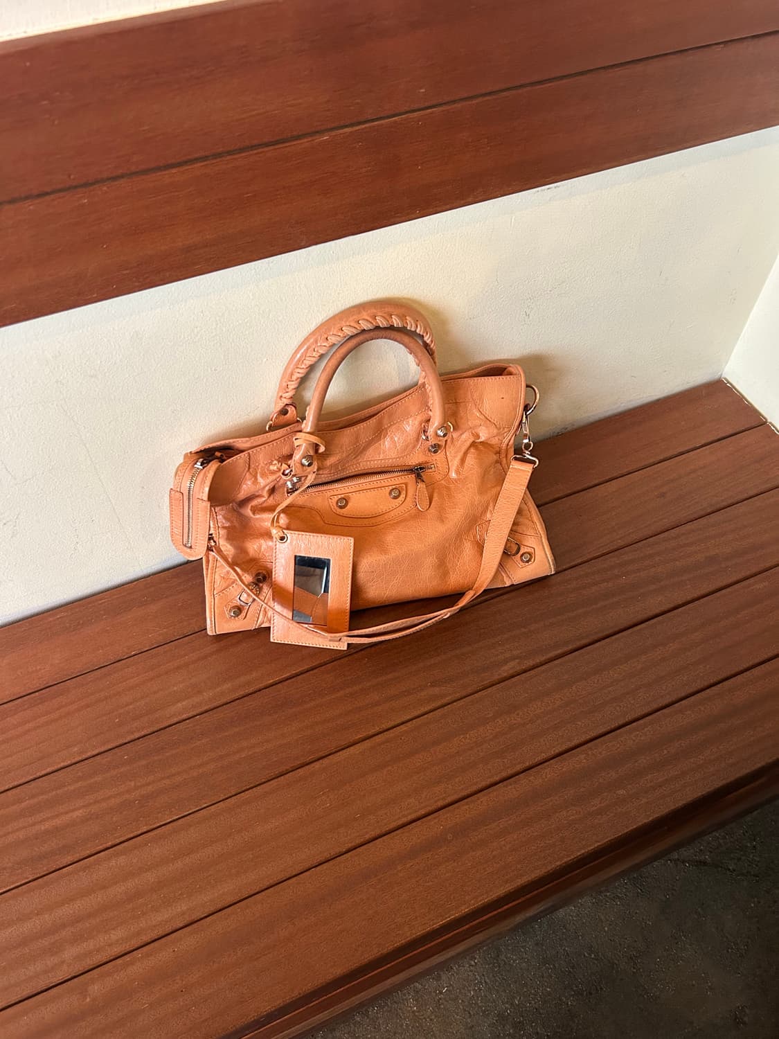 발렌시아가 모터백 미디움 상품이미지7