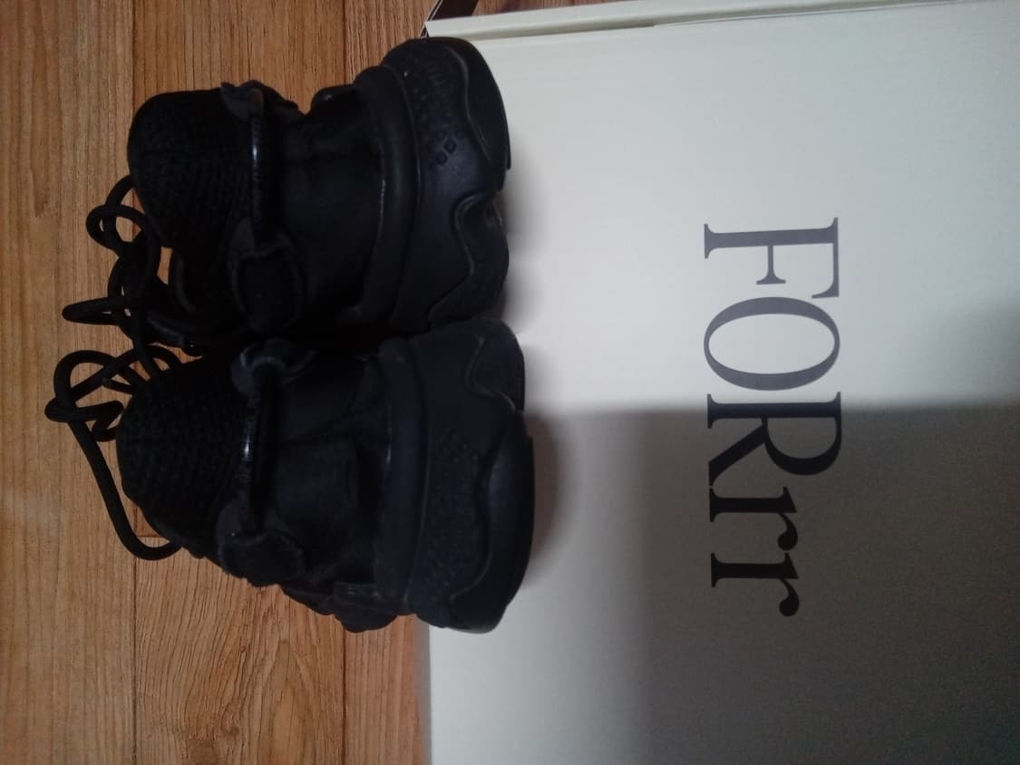 아디다스 옺,위고 트리플블랙 런닝 트래킹화 상품이미지5