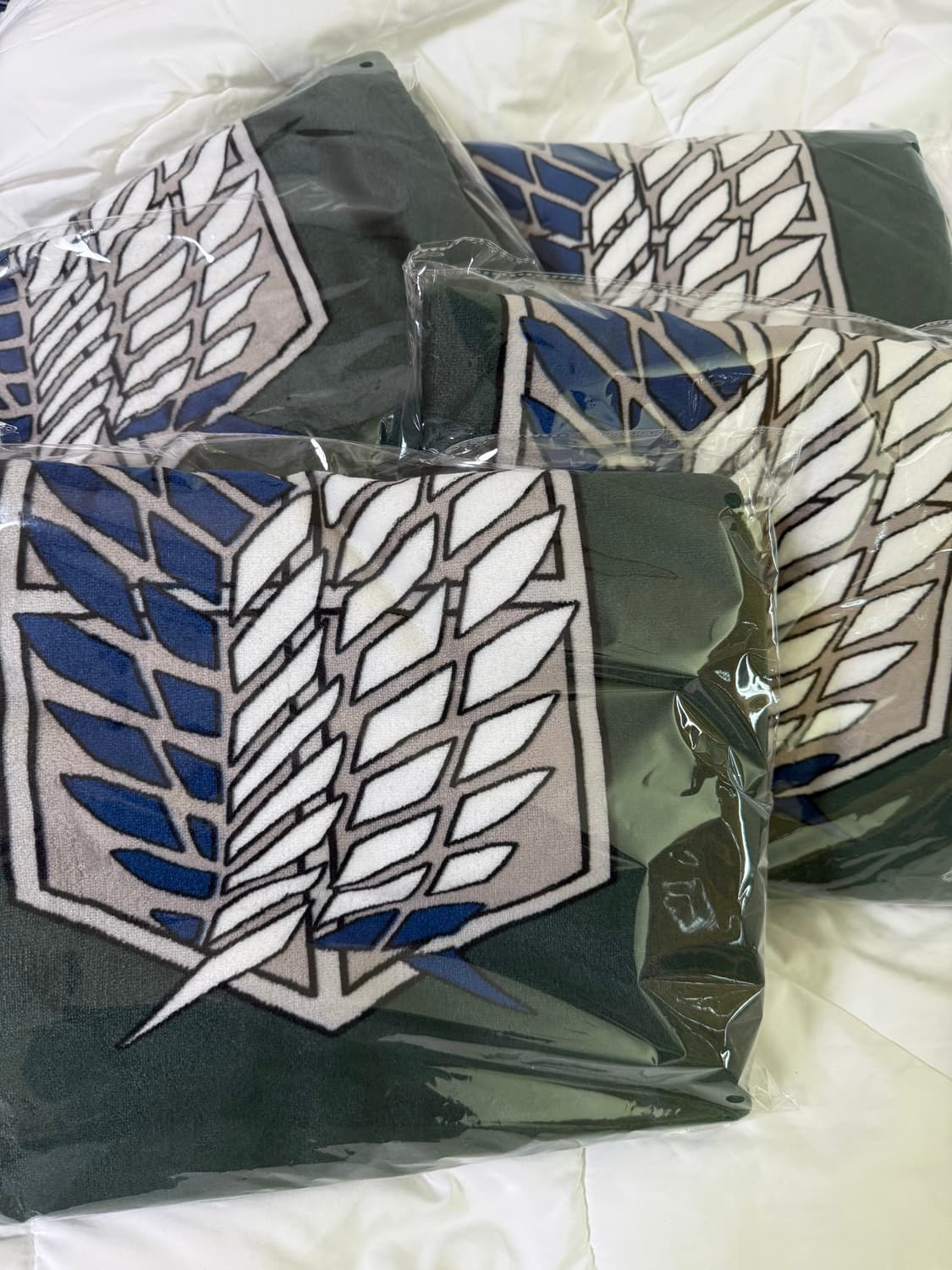 프랭크버거 x 진격의 거인 조사병단 망토 상품이미지1