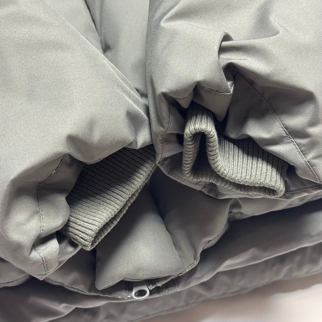 [M] 더티셔츠뮤지엄 덕다운 숏패딩 그레이 상품이미지5