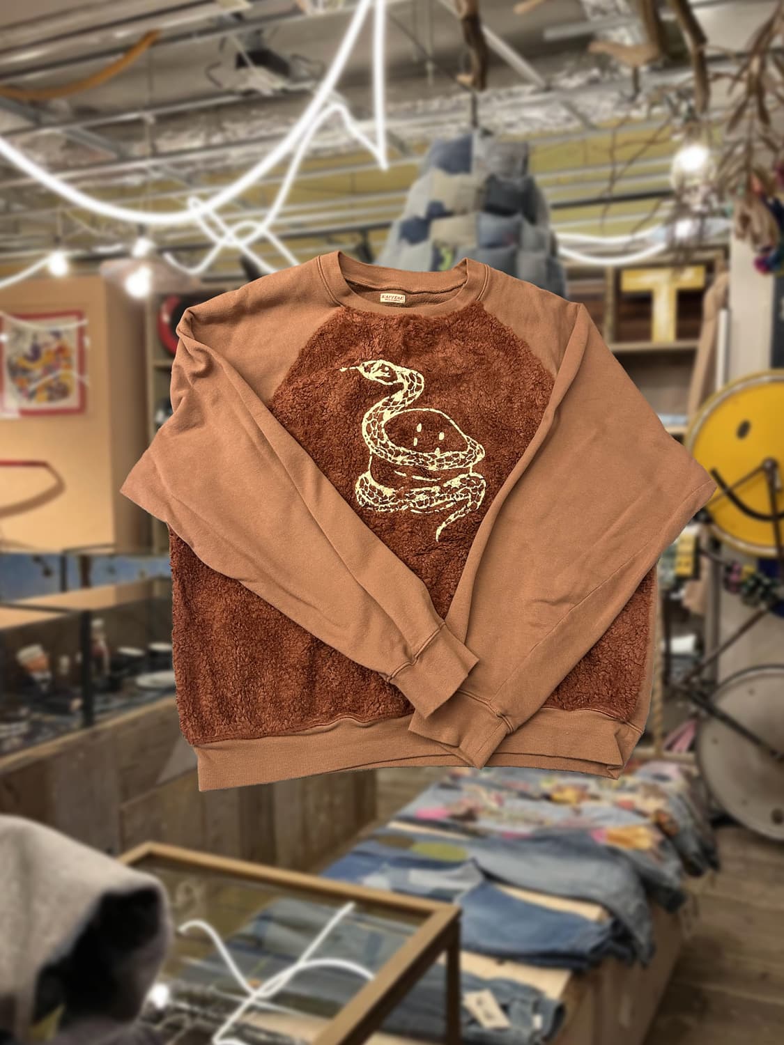 캐피탈 퍼 그리즐리 스웻셔츠 맨투맨 상품이미지1