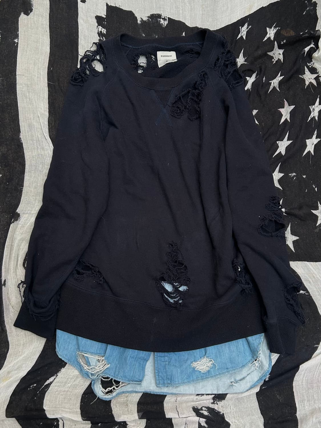 *rare* 2000s 미하라야스히로 데미지 레이어드 맨투맨  상품이미지1