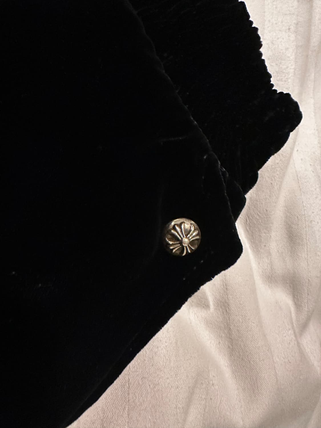 [XL]크롬하츠 벨벳 자수 트레이닝팬츠 상품이미지3