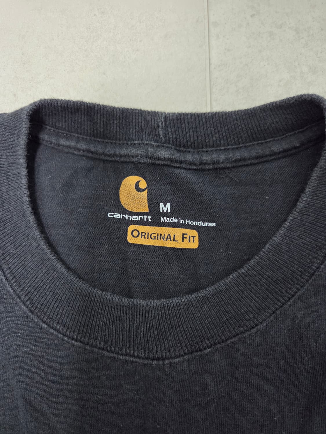 칼하트 포켓 반팔티 블랙 상품이미지3