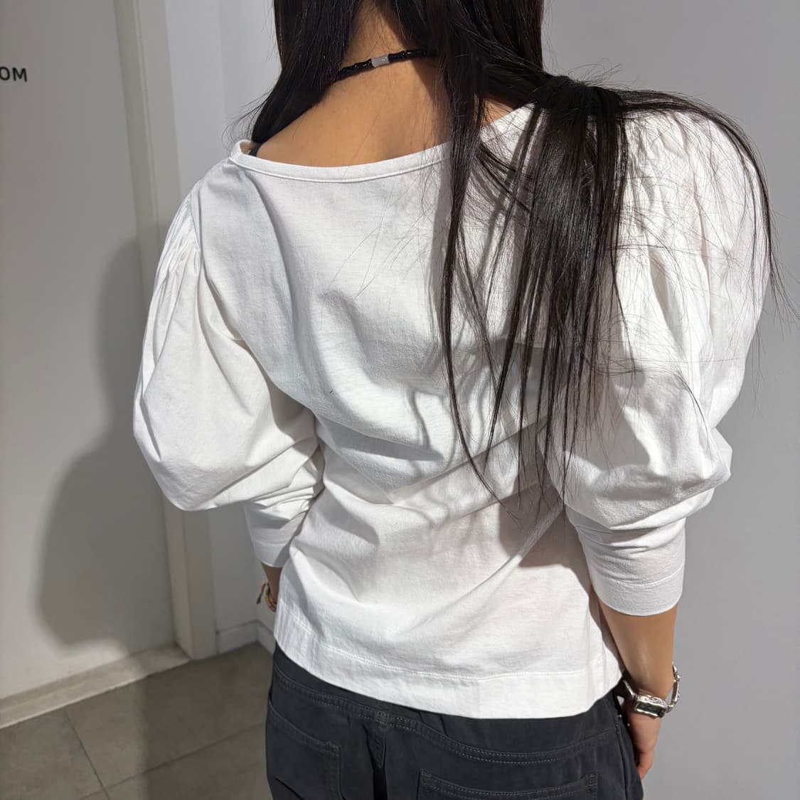 비비안 웨스트우드 화이트 슬리브 긴팔 퍼프 티셔츠 상품이미지3