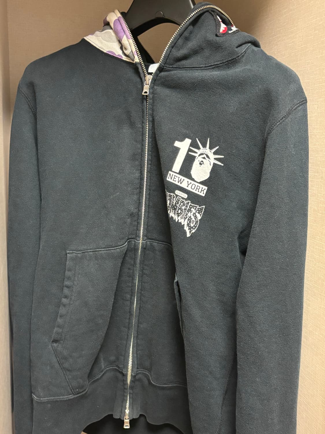 베이프 10주년 뉴욕 샤크 후드집업 상품이미지5