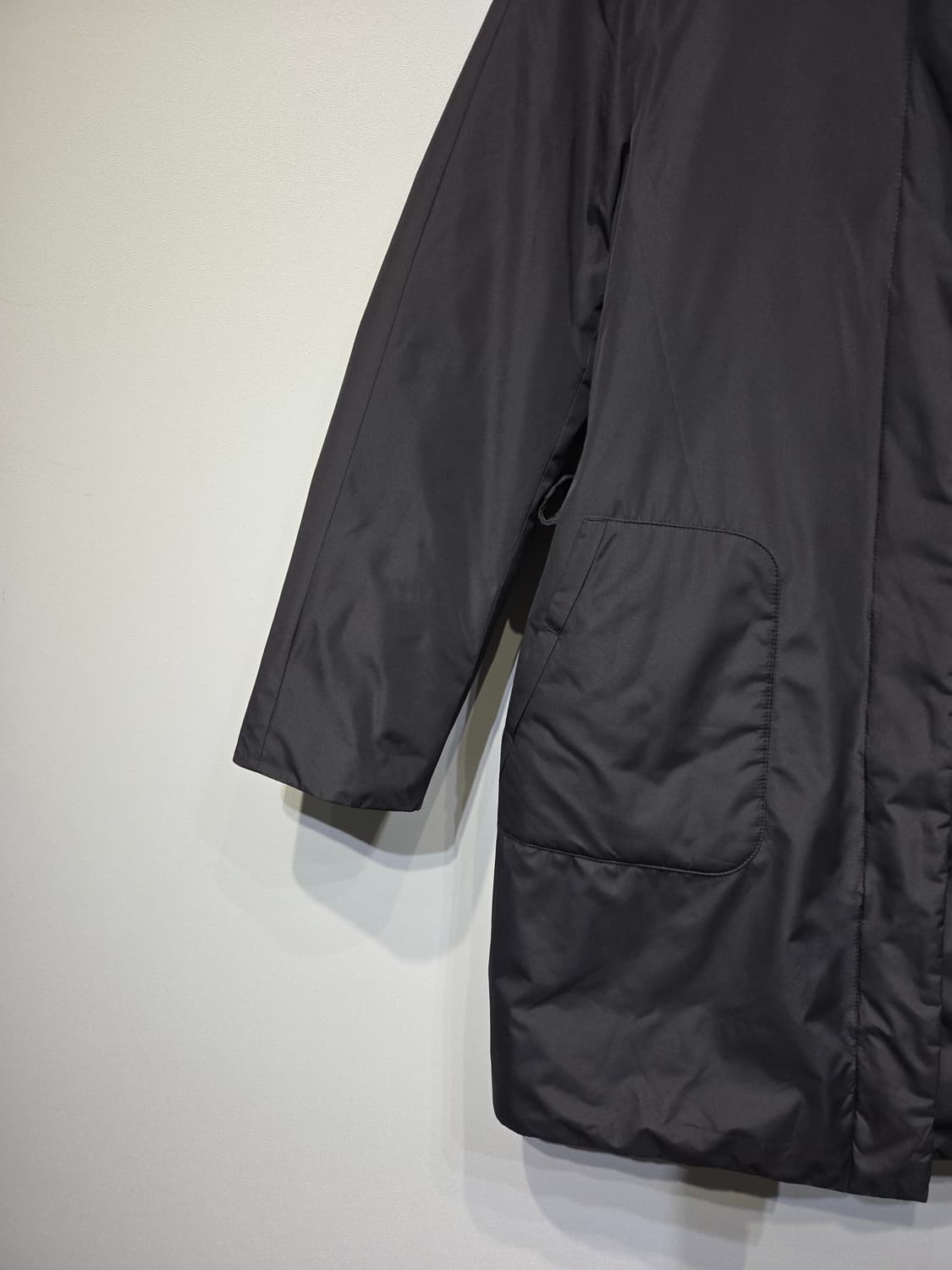 Merc London 머크런던 밍크 배색 덕다운 롱 코트 상품이미지4