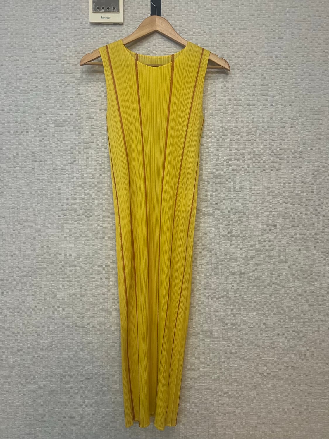 플리츠플리즈 브랜드 뉴데이 팝업 원피스 엘로우 상품이미지1