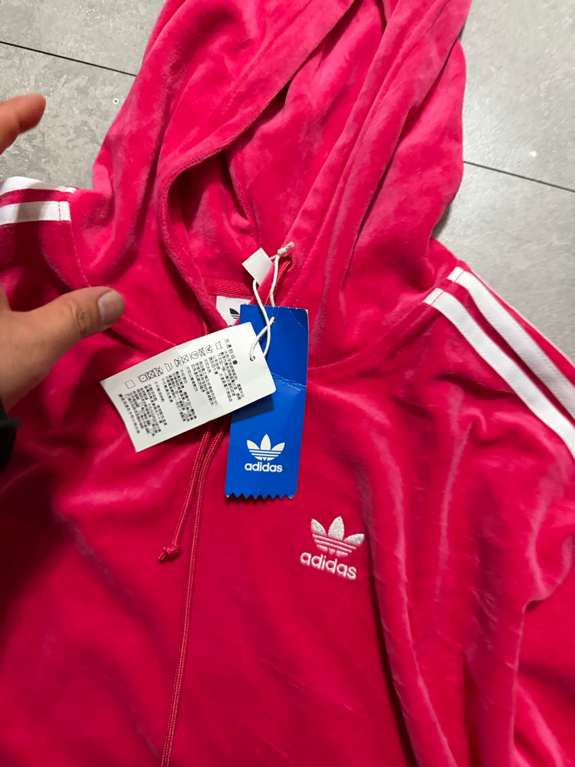 아디다스 벨루아 오버사이즈 크롭 스웻 후디 66size  상품이미지1