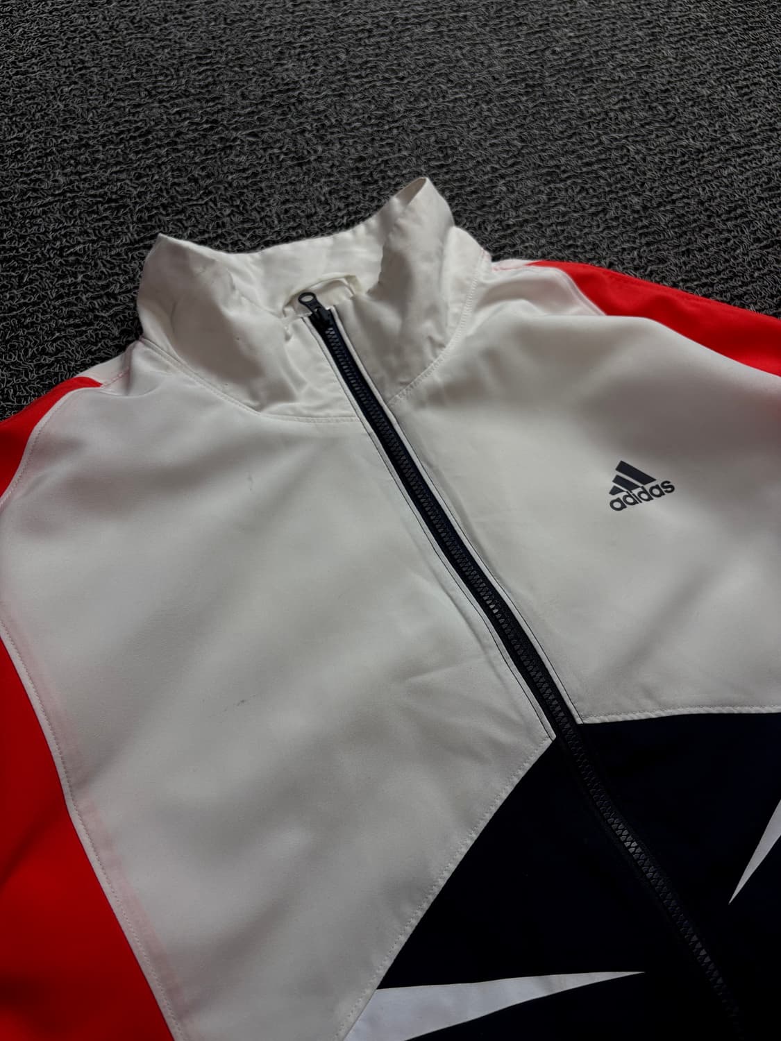 아디다스 배색 박시핏 우븐 트랙 바람막이 자켓 1488 상품이미지4