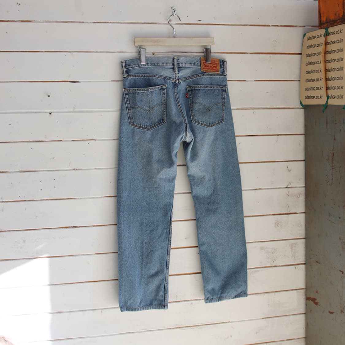 (착용컷) 리바이스 505 (남성용 33) 상품이미지3