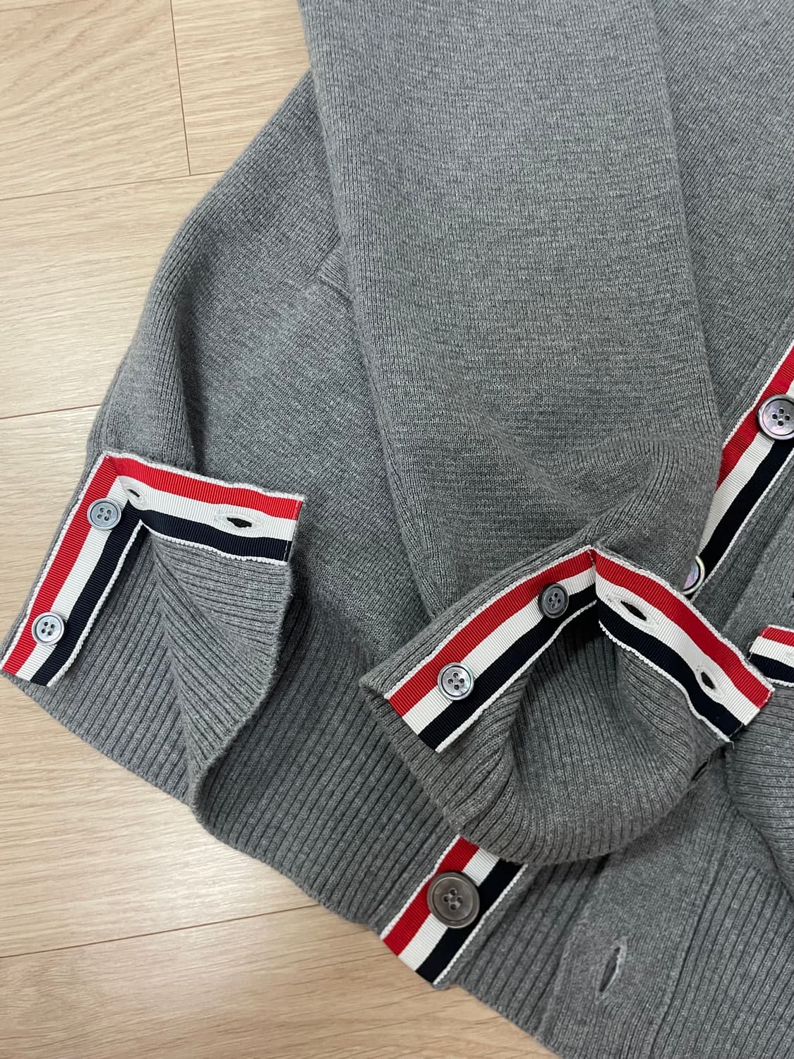 톰브라운 밀라노스티치 가디건 상품이미지7