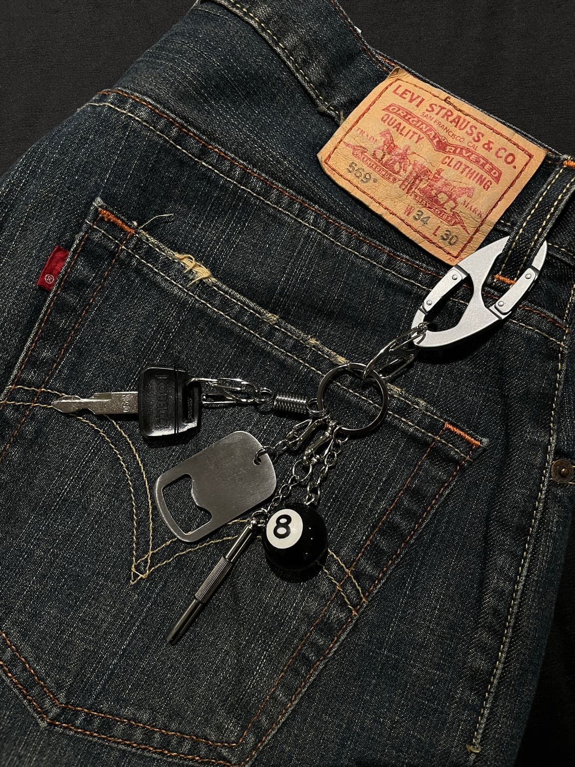 8 ball point keyring 상품이미지1