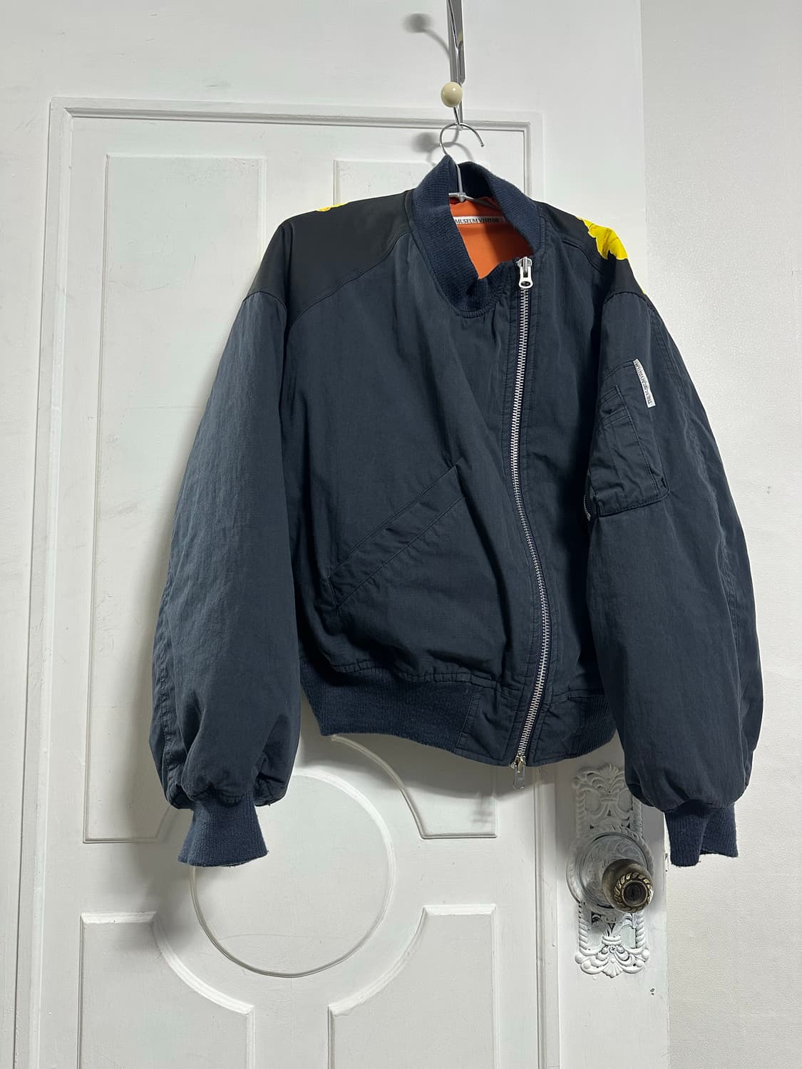 더뮤지엄비지터 플라워쿤스트 MA-1 상품이미지1