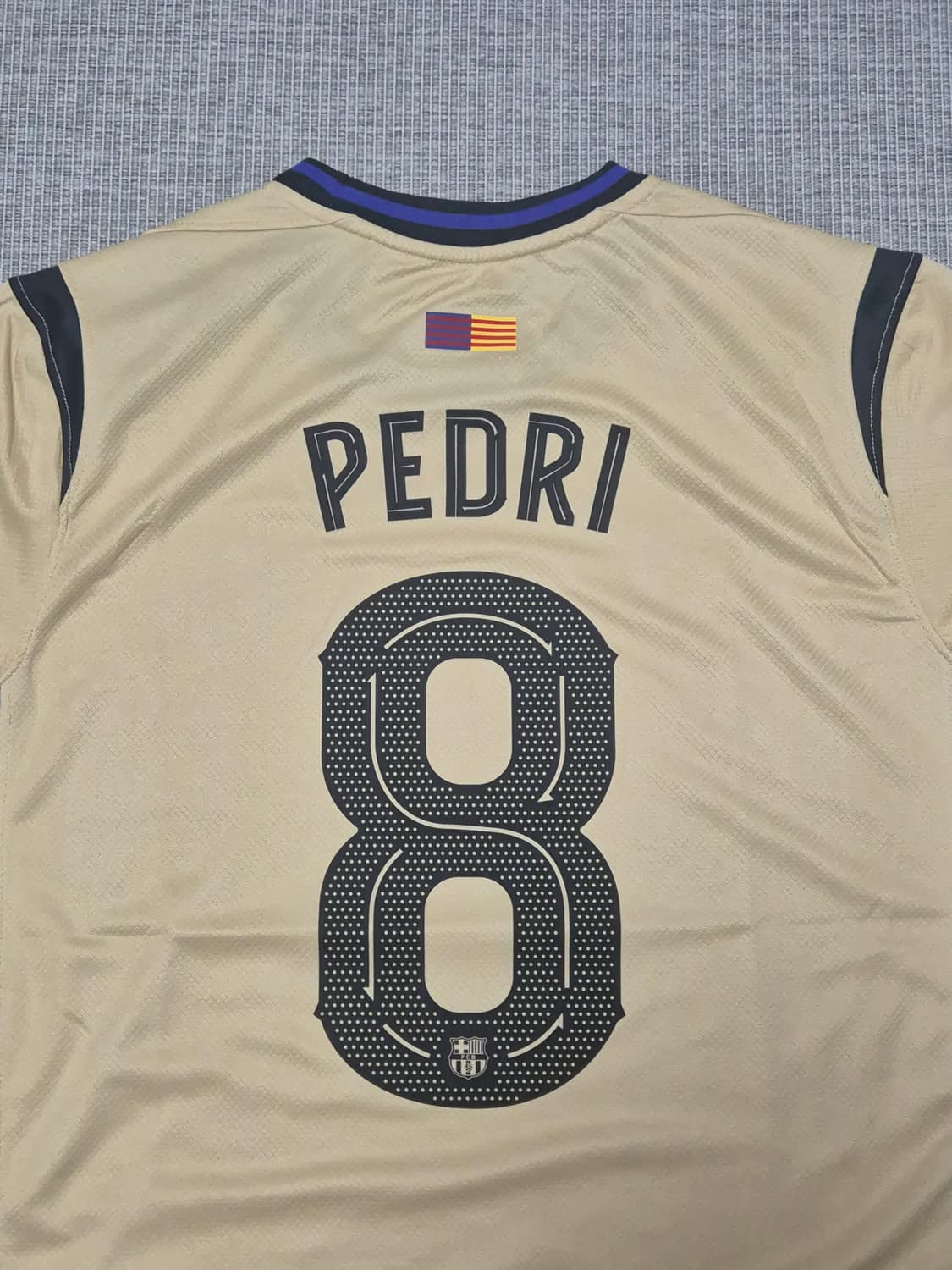 25-26 바르셀로나 어웨이 페드리 유니폼 M 레플리카(하자있음) 상품이미지8