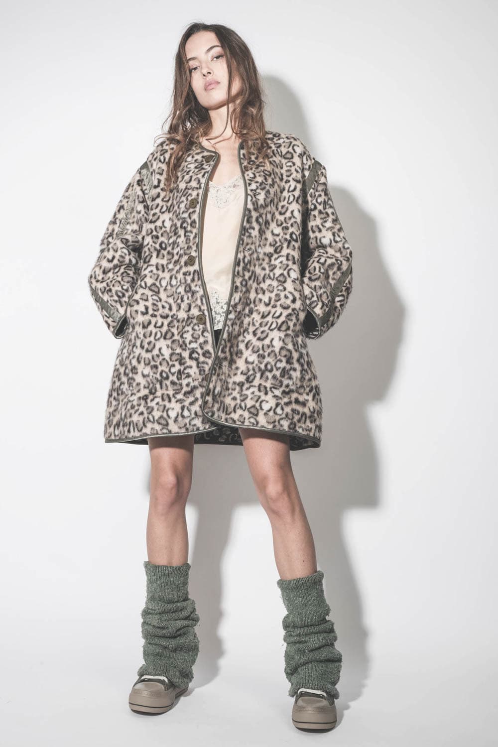 알써틴 R13 25ss 레오파드 파이핑 코트  상품이미지7