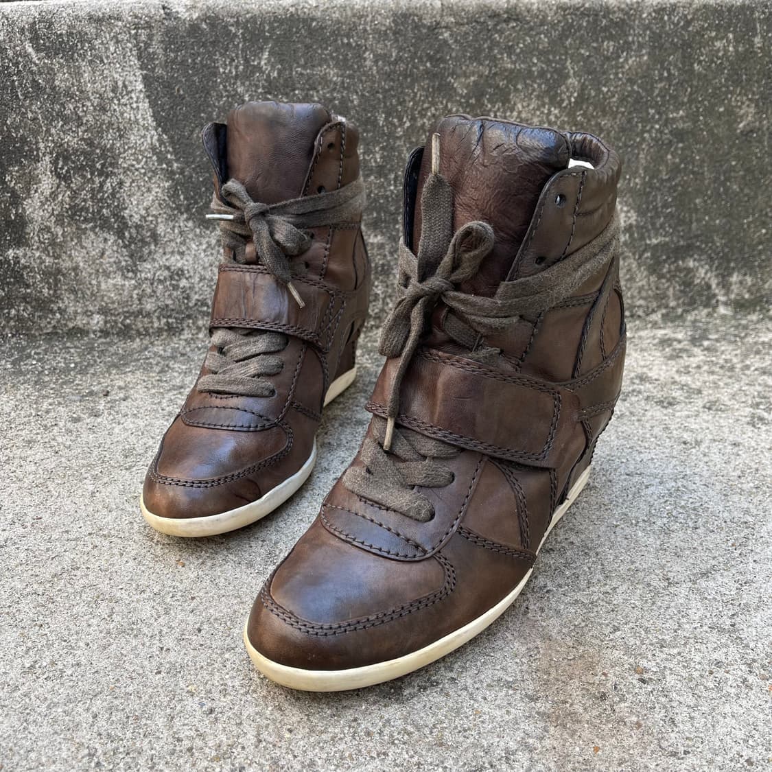 [38] ASH 닥크 브라운 레더 웨지힐 스니커즈 (245) 상품이미지1