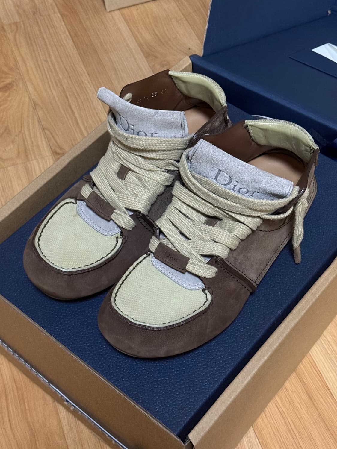 [44]디올 로디 레이스업 부츠 브라운 상품이미지2