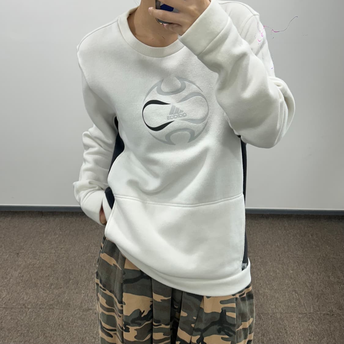 Adidas 아디다스 아이보리 배색 맨투맨 상품이미지2