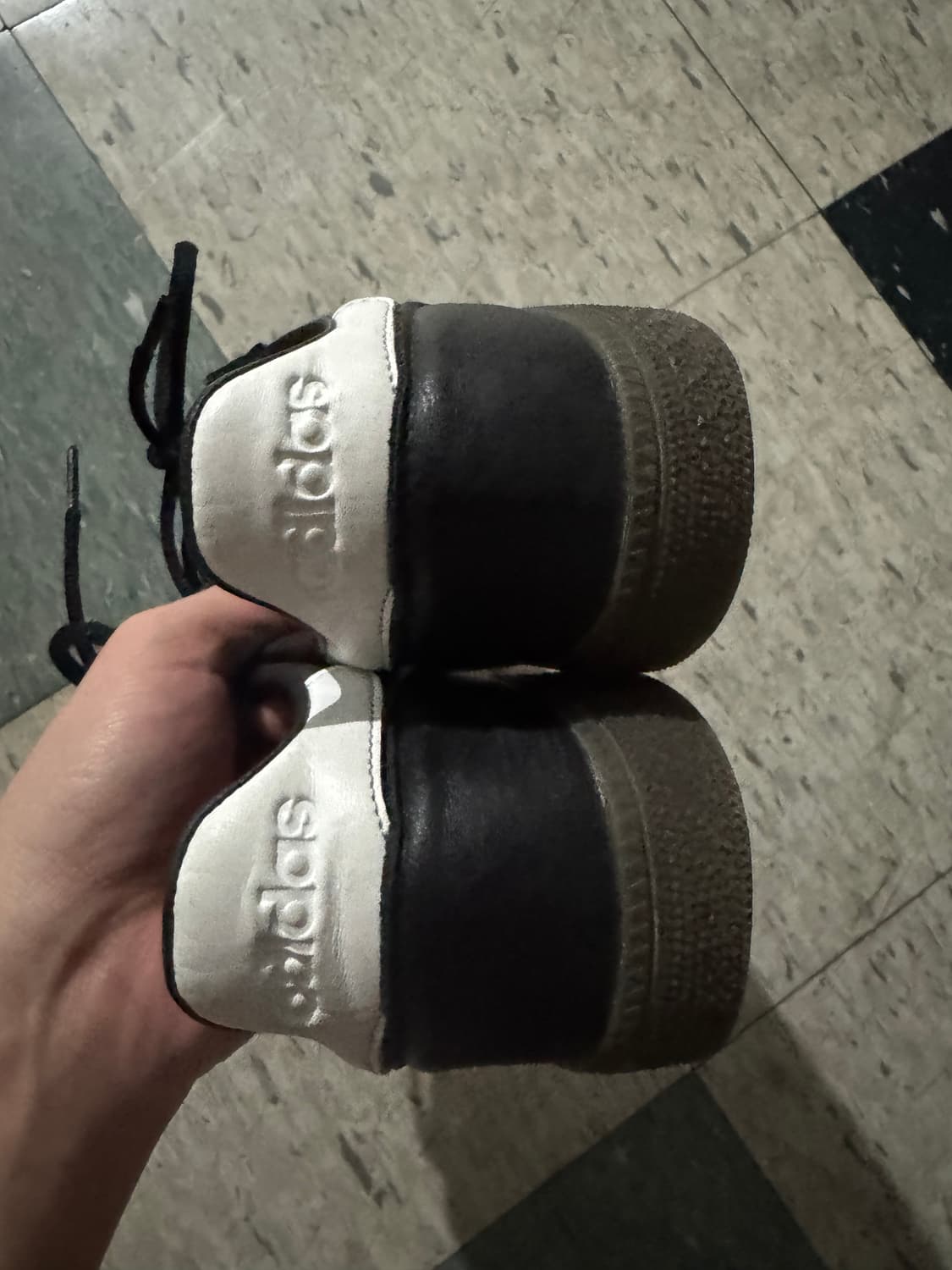 아디디스 스페지알레 핸드볼 코어 블랙 화이트 상품이미지5