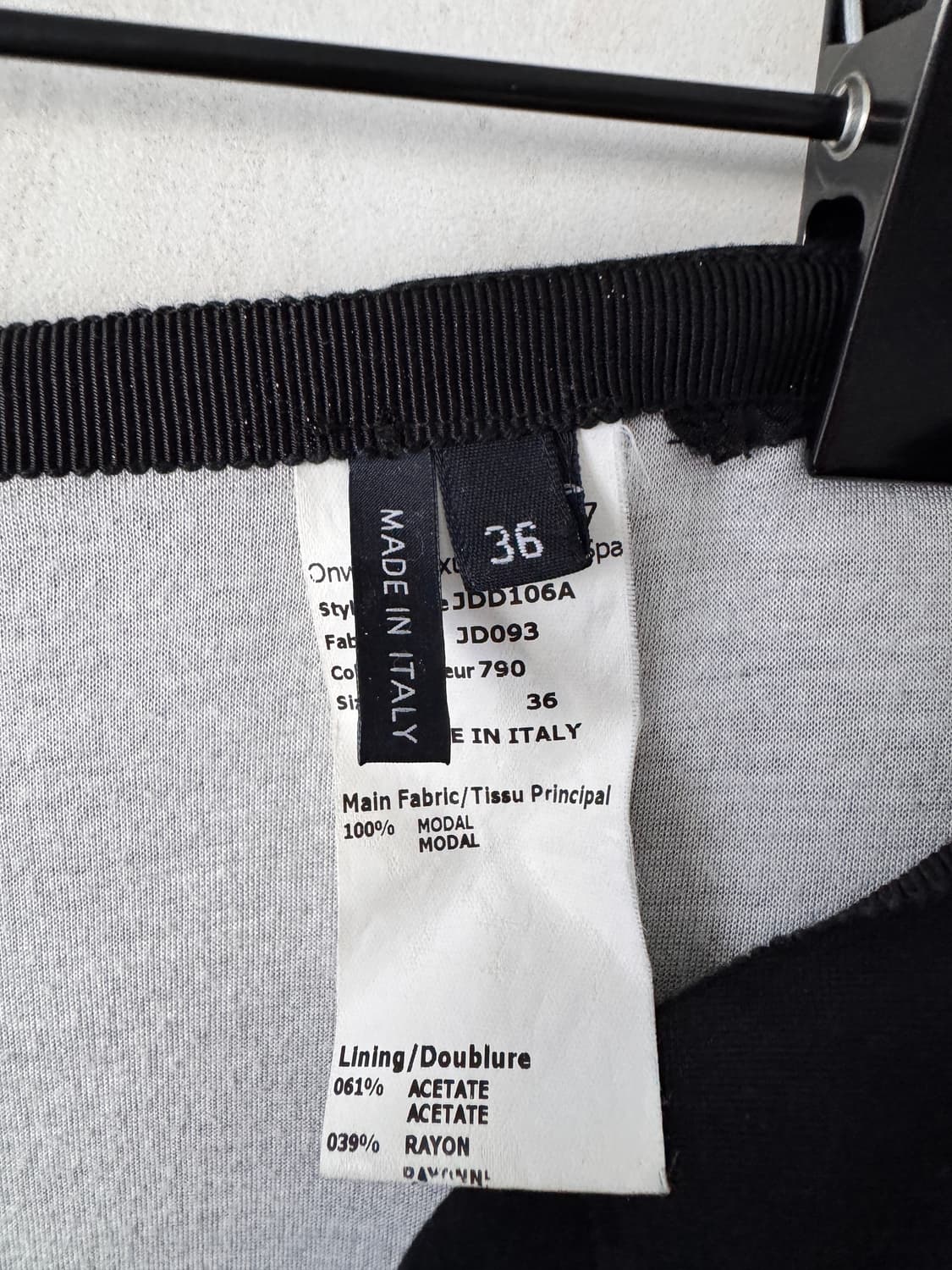 새상품 JIL SANDER질샌더블랙 플레어 스커트 36(55,66사이즈  상품이미지3