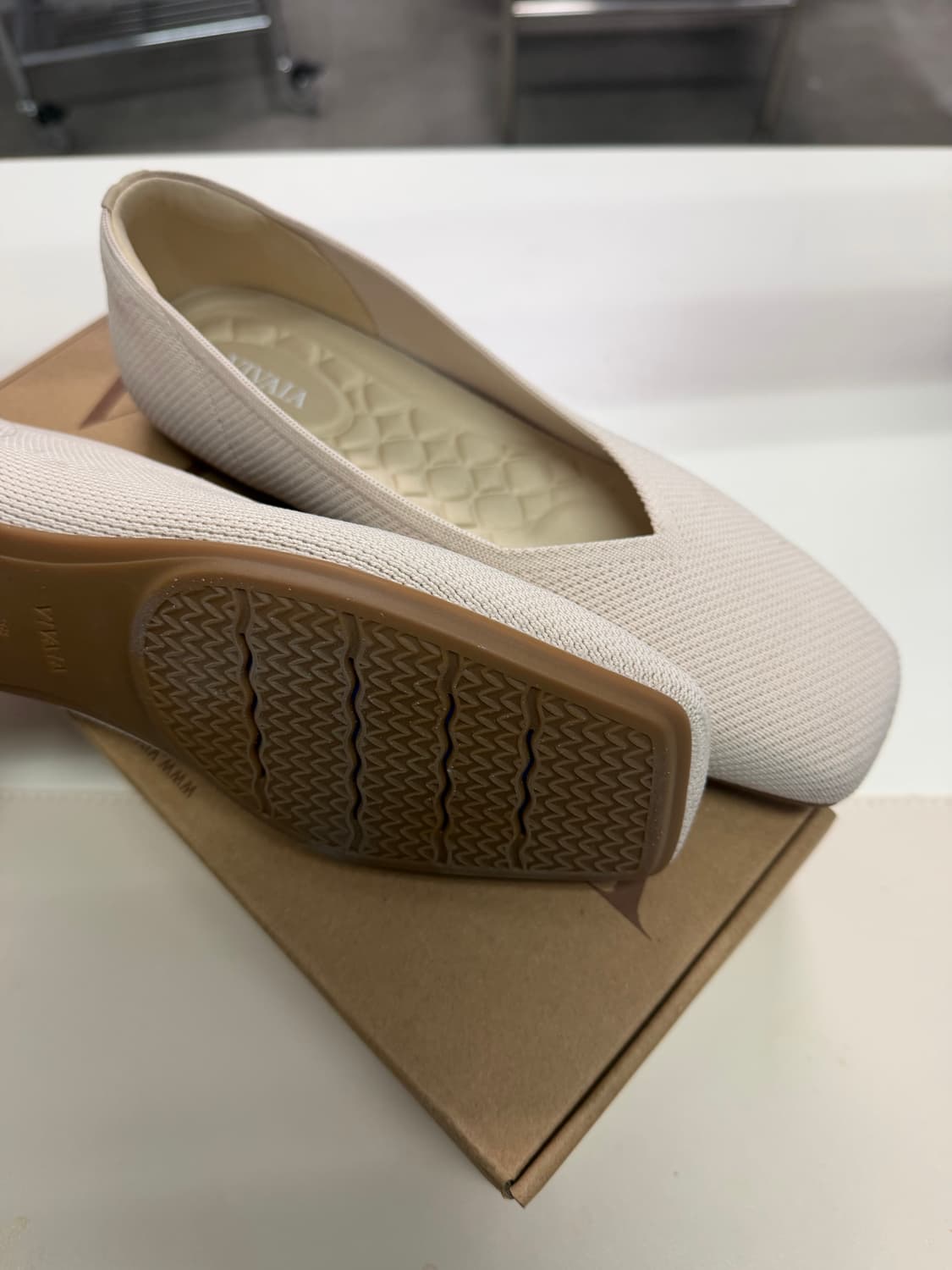 비바이아 플랫슈즈 margot 3.0 아이보리 상품이미지3