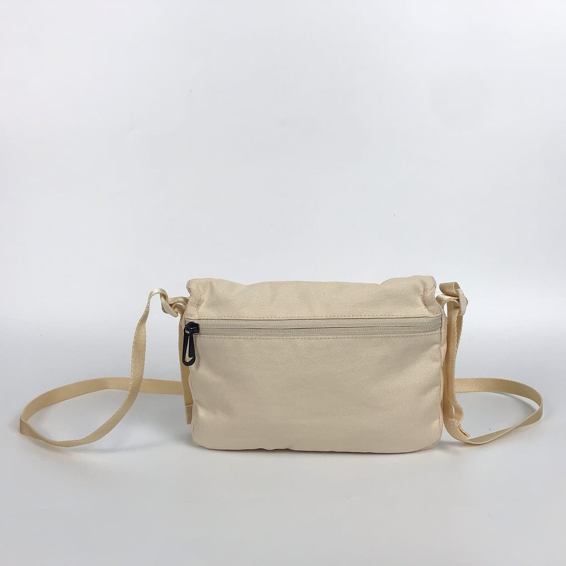 나이키 퓨추라 365 크로스백 가방 상품이미지4