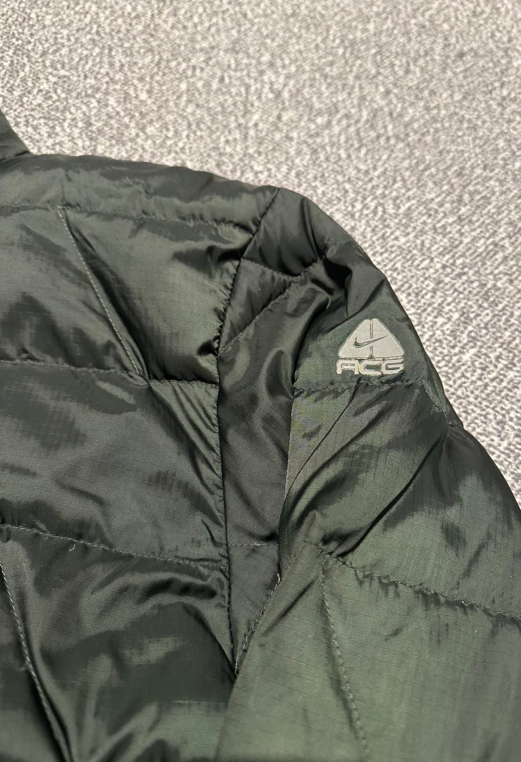 나이키 ACG 패딩 반집업 카키 m 상품이미지2
