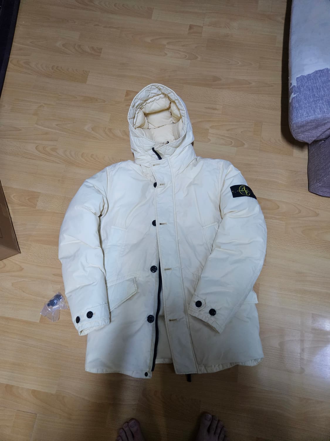 정품) 스톤아일랜드 나슬란 와트로 구스다운 패딩 s사이즈 상품이미지3