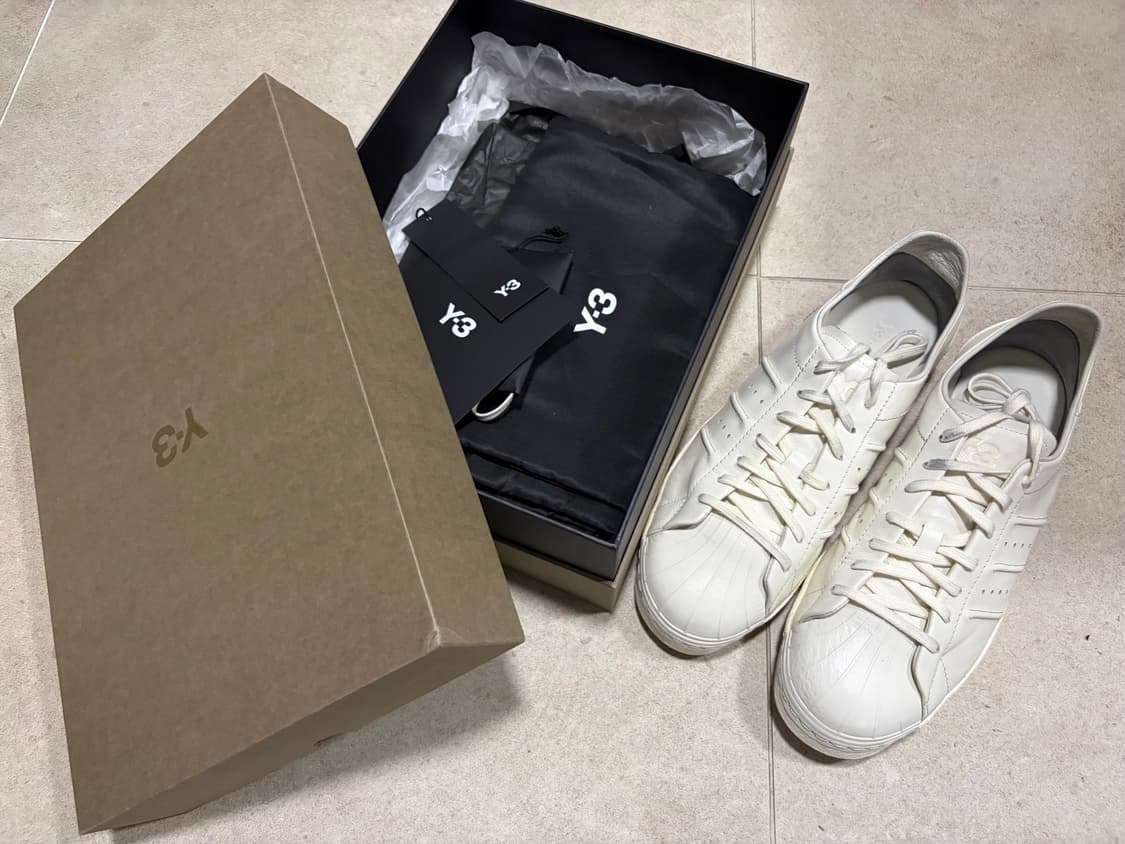 Y-3 슈퍼스타 오프화이트 스니커즈 275 상품이미지1