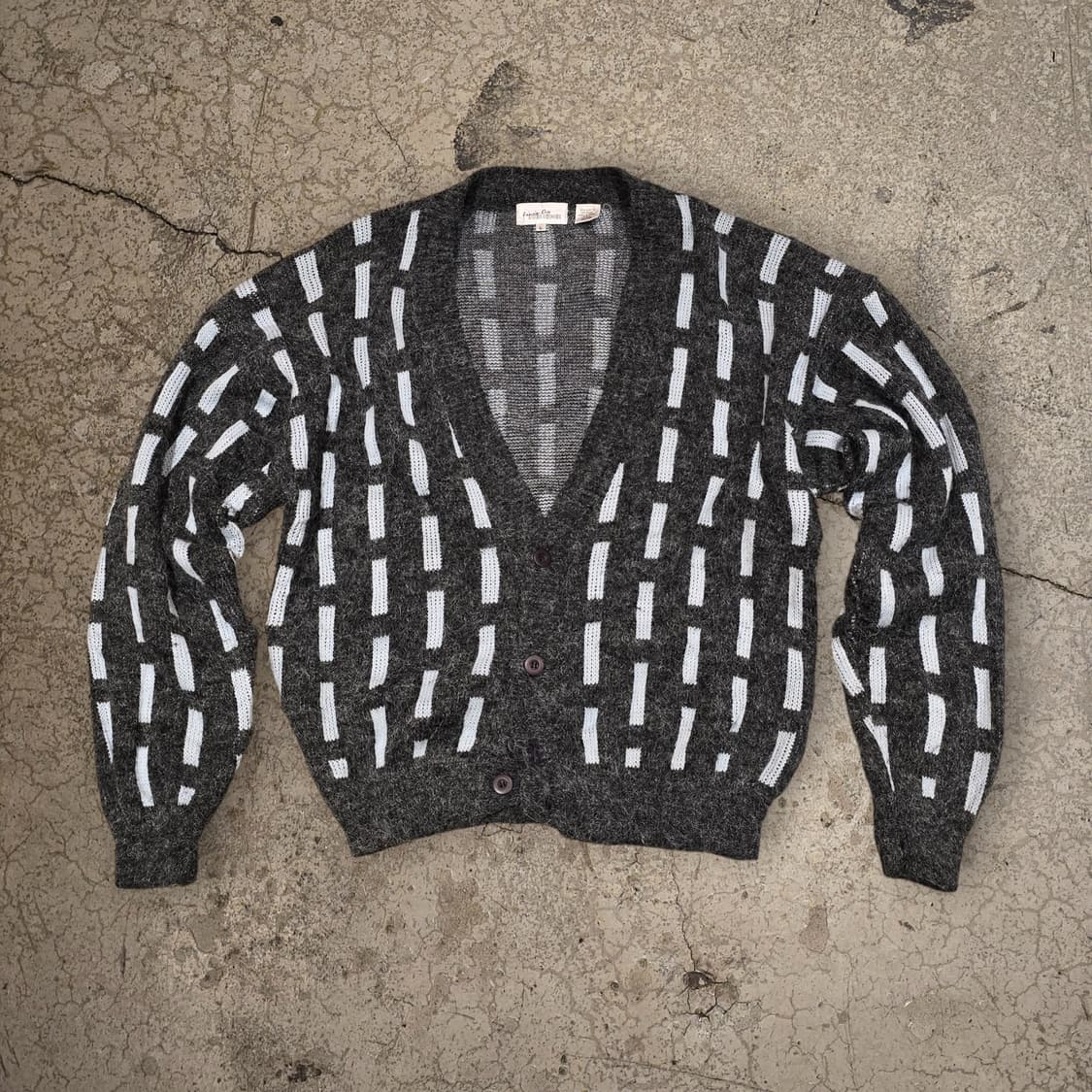 80s Livin' On The Edge 세로대시 가디건 상품이미지1