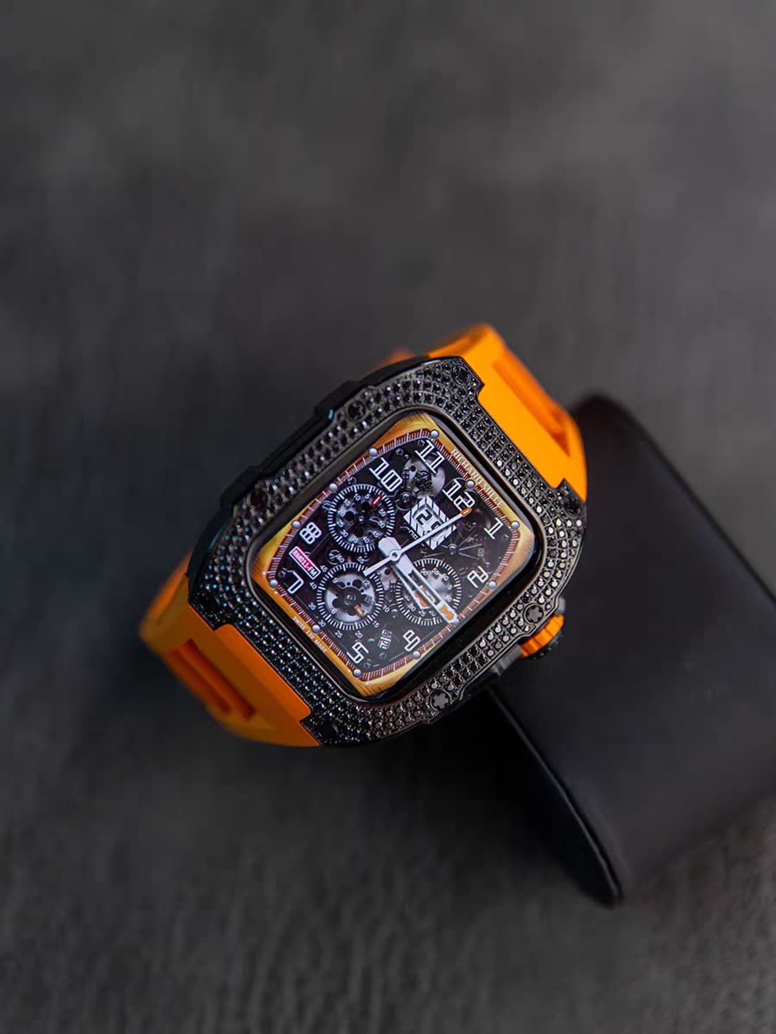 아이스아웃 다이아몬드 리차드밀 스타일 애플워치 스트랩 상품이미지4